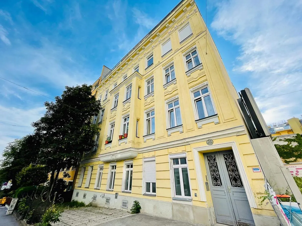 Zeus Design Apartments Wasserwelt Вена
