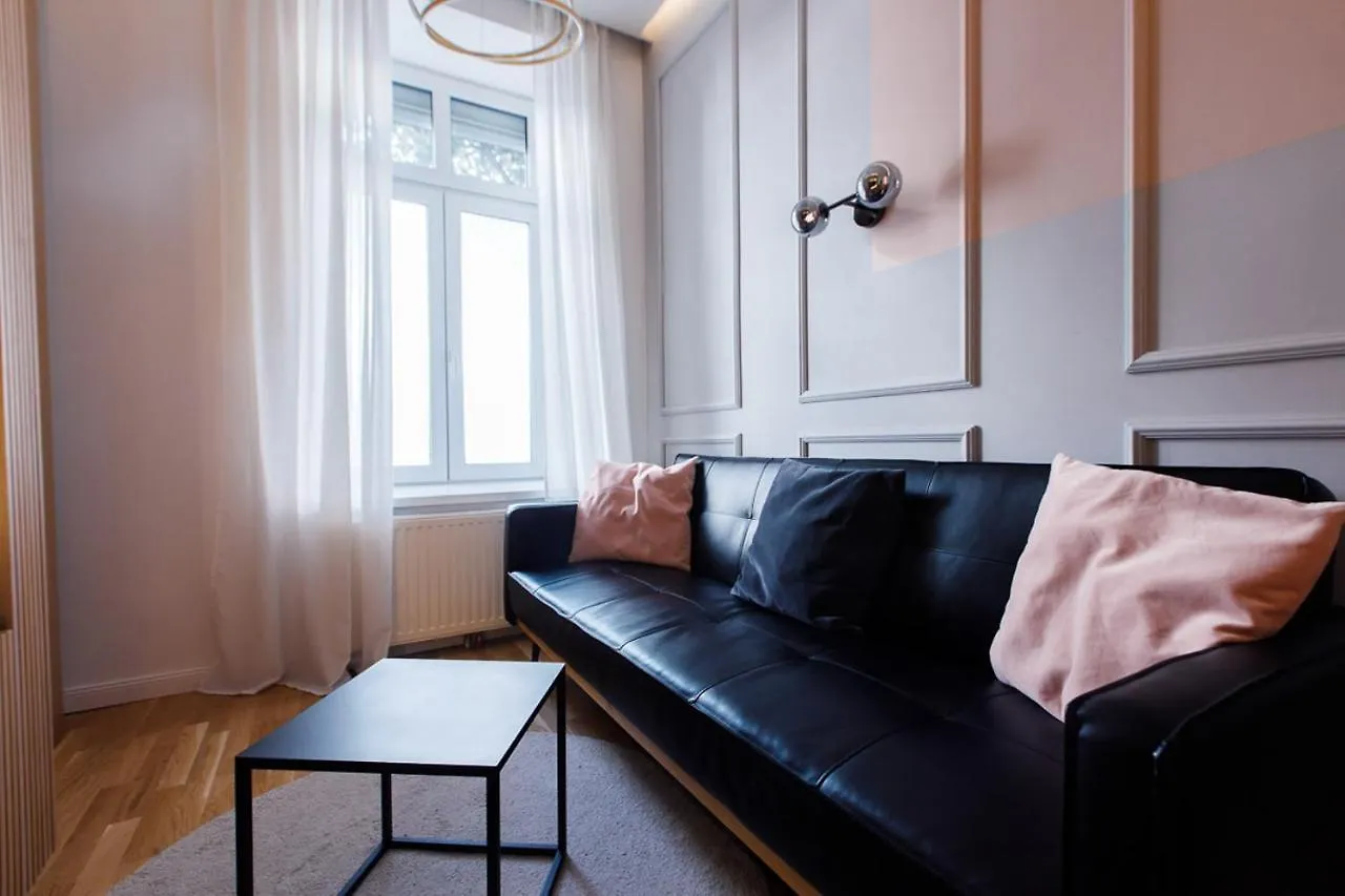 Zeus Design Apartments Wasserwelt Вена 0*,  Австрия