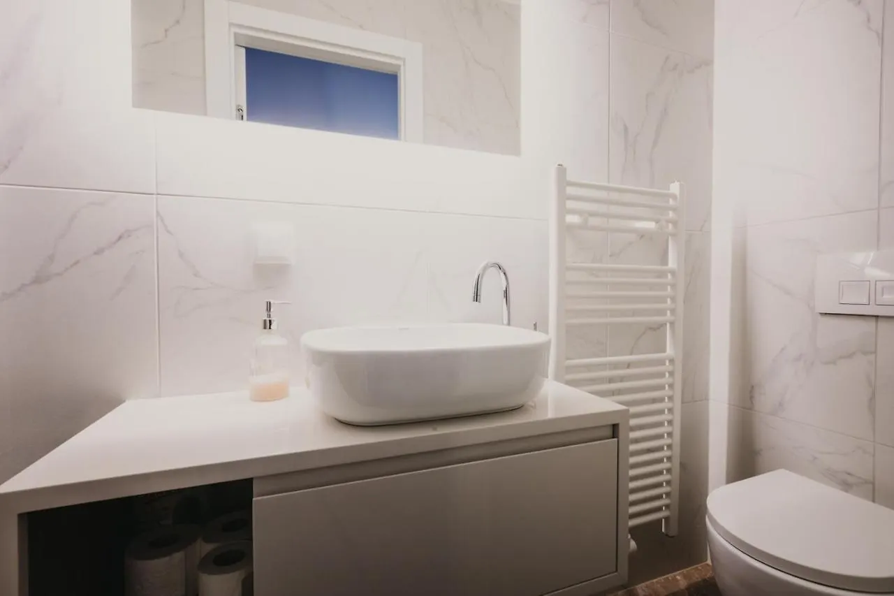 Zeus Design Apartments Wasserwelt Bécs